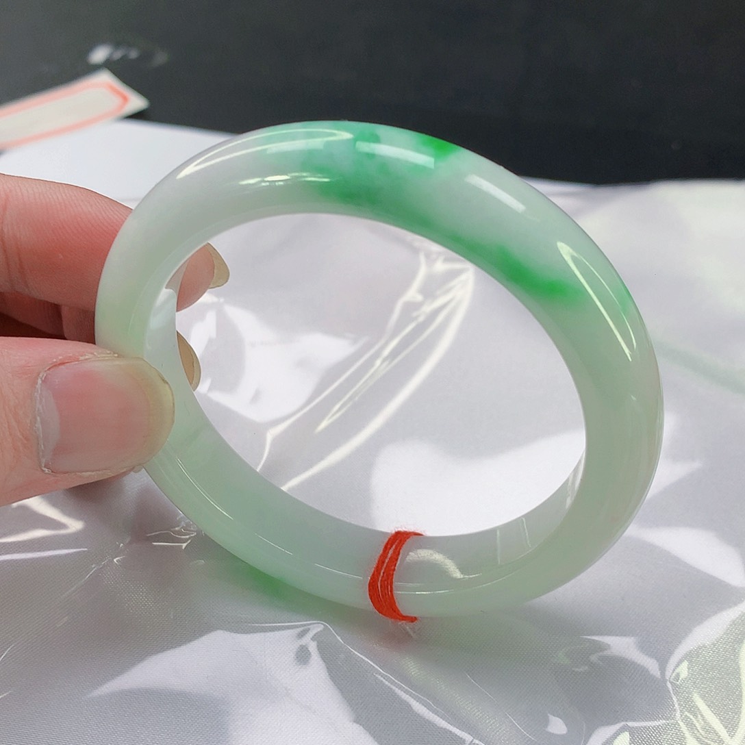 翡翠手镯未镶嵌095缅甸天然翡翠A货