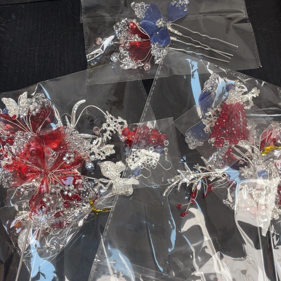 混合材质新娘头饰默认微瑕不退换