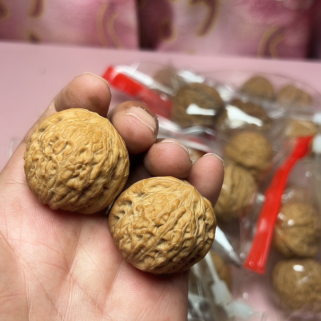 心****文玩核桃吊坠铁锤