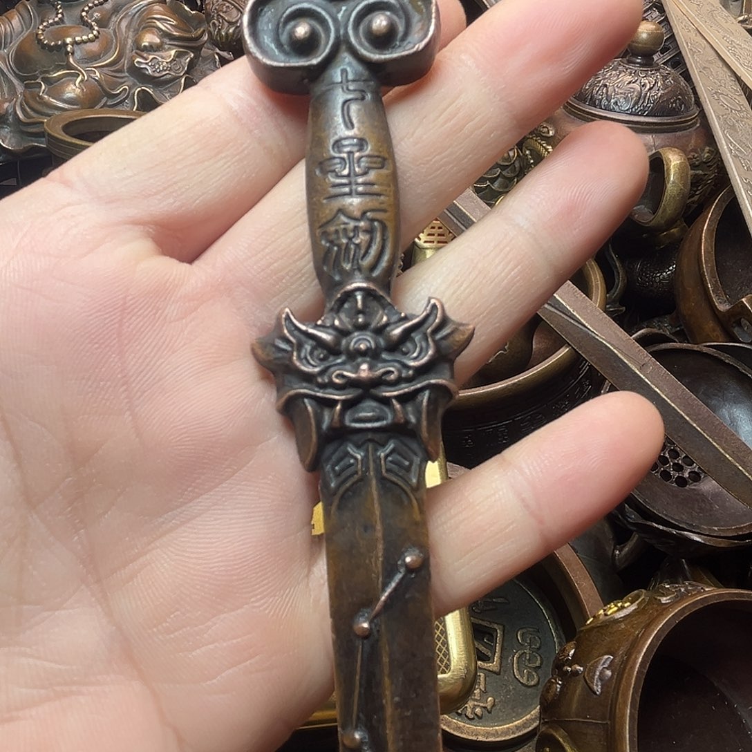 精美铜器收藏品等