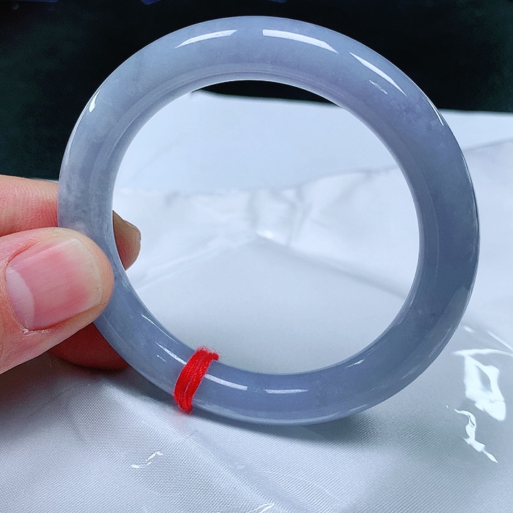 翡翠手镯（圆镯）未镶嵌翡翠手镯未镶嵌