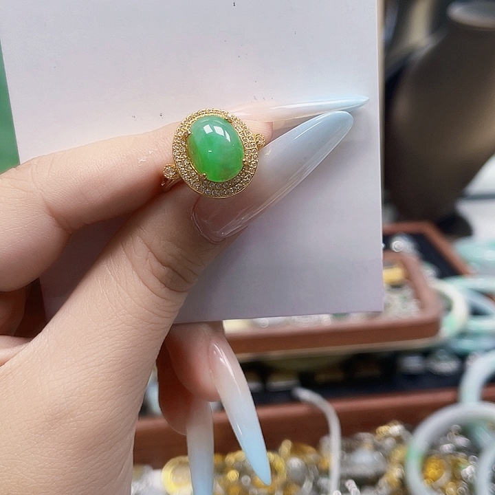 翡翠未镶嵌颈饰天然翡翠Ａ货