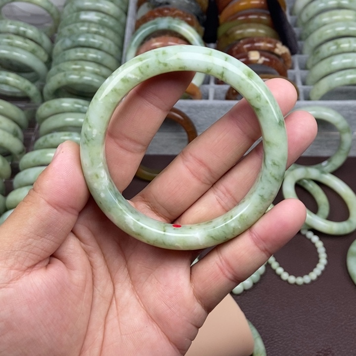 蛇纹石玉手镯未镶嵌℡****༄