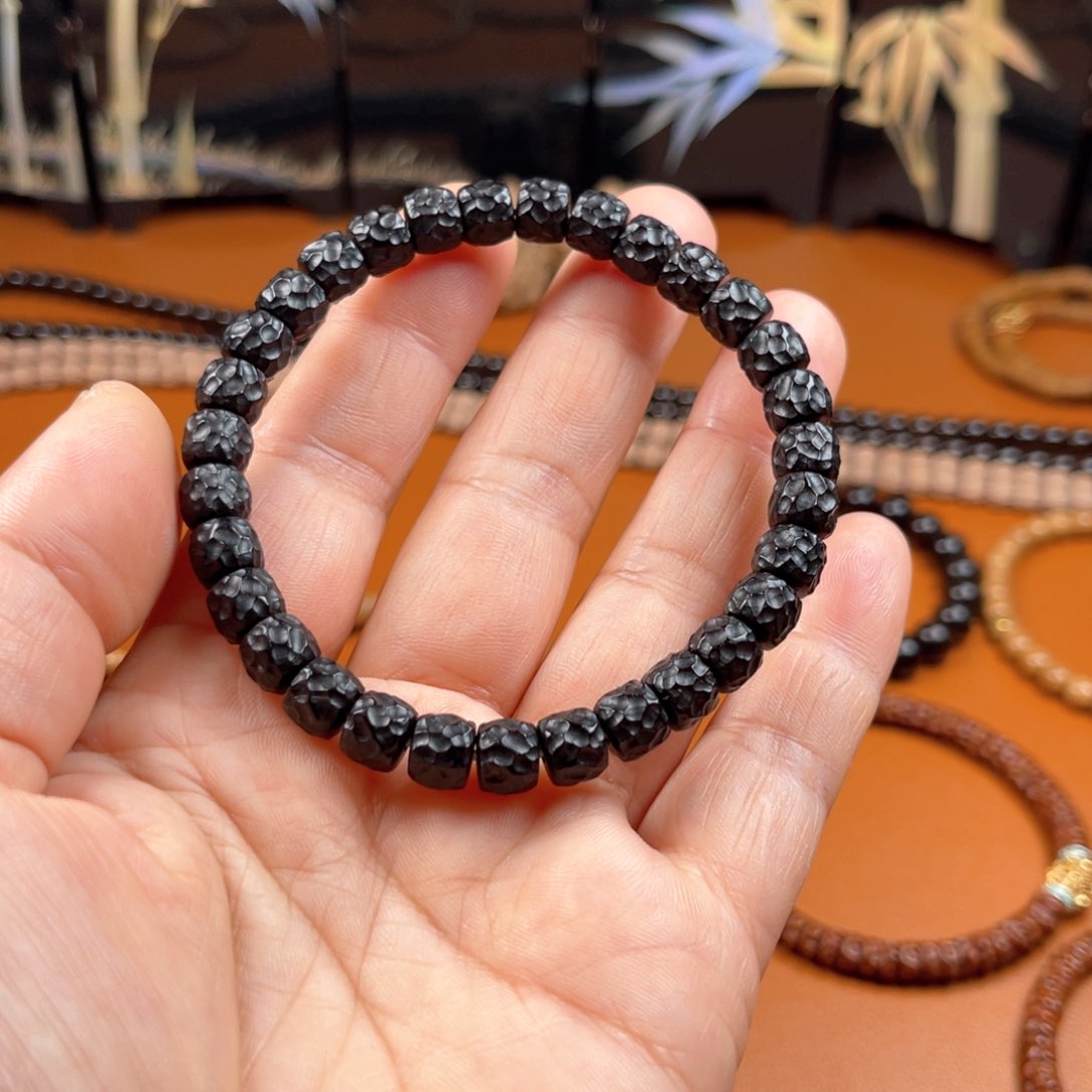 椰蒂吊坠5677888456678