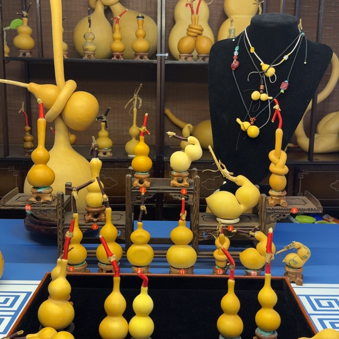 珊***e啦咯啦咯啦咯啦咯啦咯啦