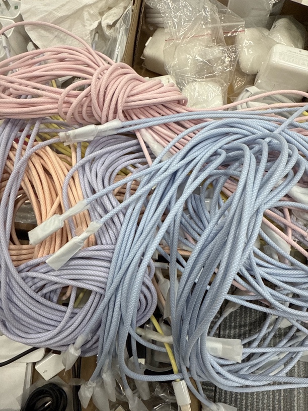 99新 Apple/苹果 原装双c彩色编织线60w1米 带码工程版