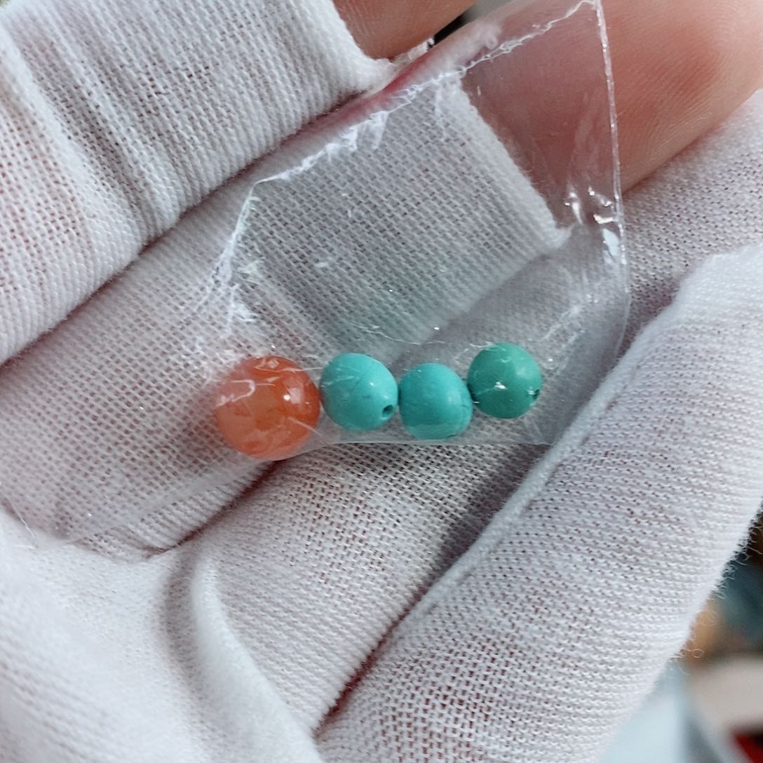 南红玛瑙未镶嵌珠宝奇石