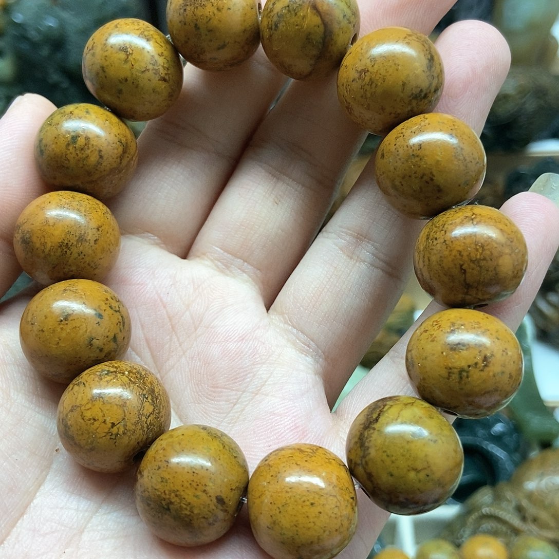 和田玉（糖玉）手串未镶嵌土*