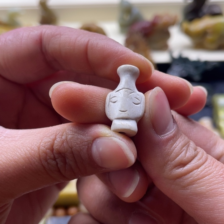 蛇纹石玉颈饰未镶嵌236