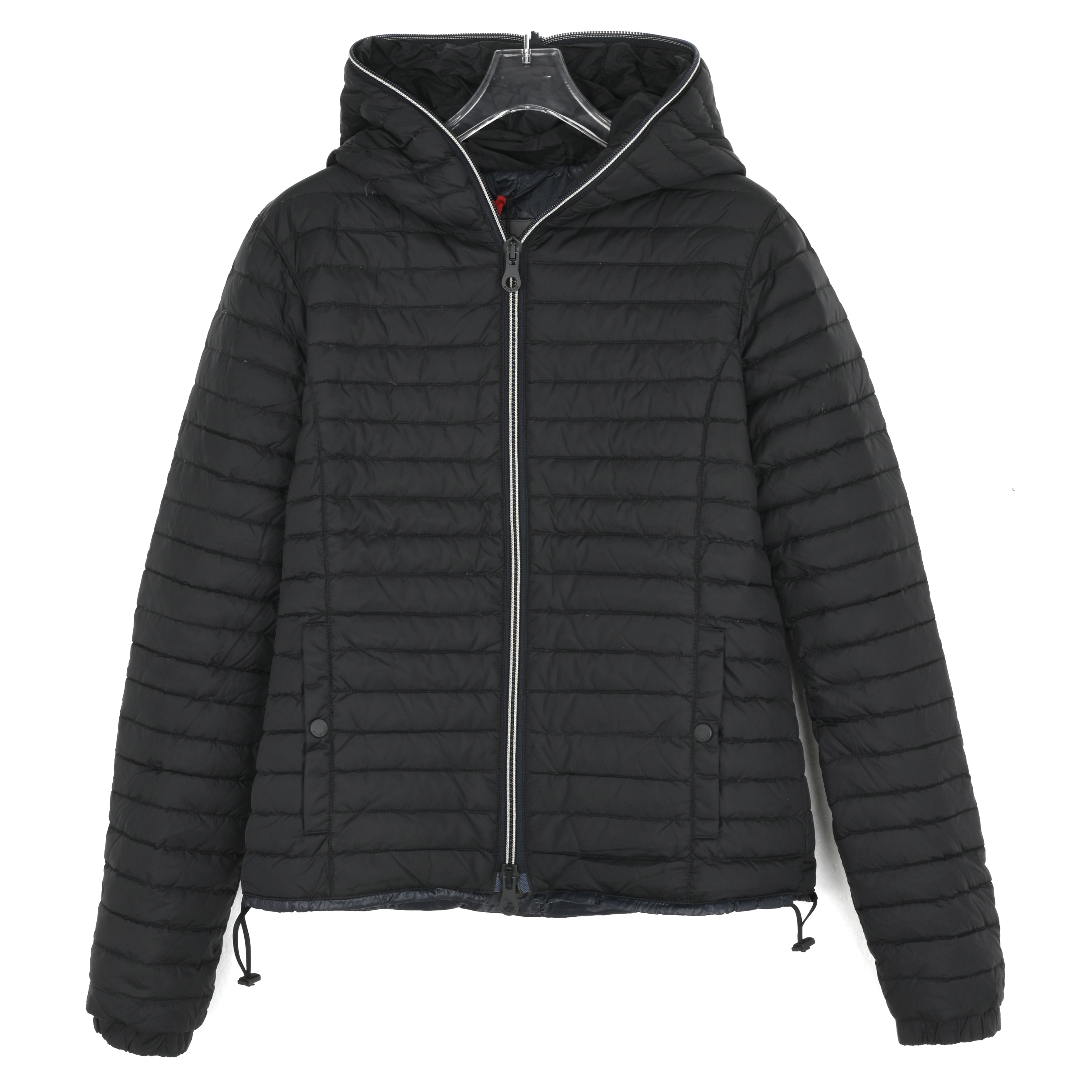 Duvetica简约百搭款女士黑色轻便连帽羽绒服 D3240001162999