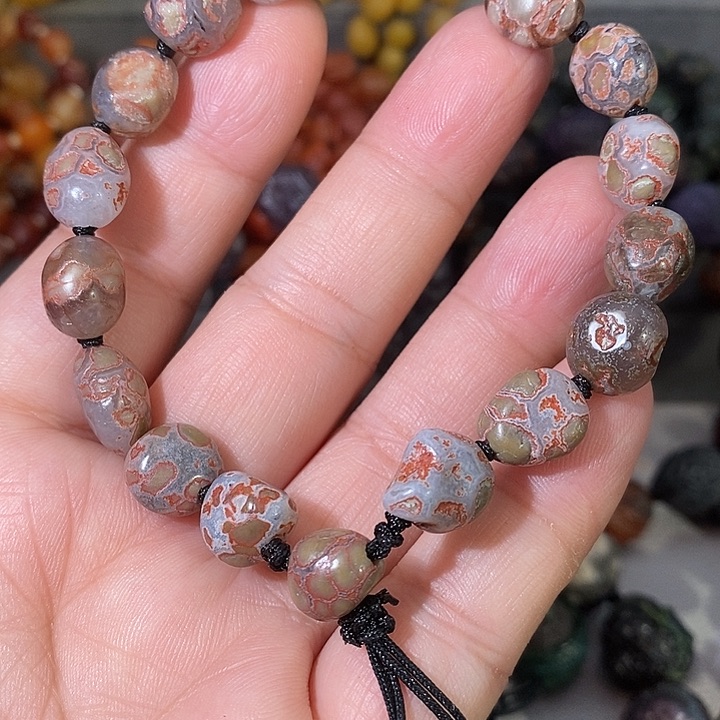 未镶嵌玛瑙/玉髓珠宝奇石