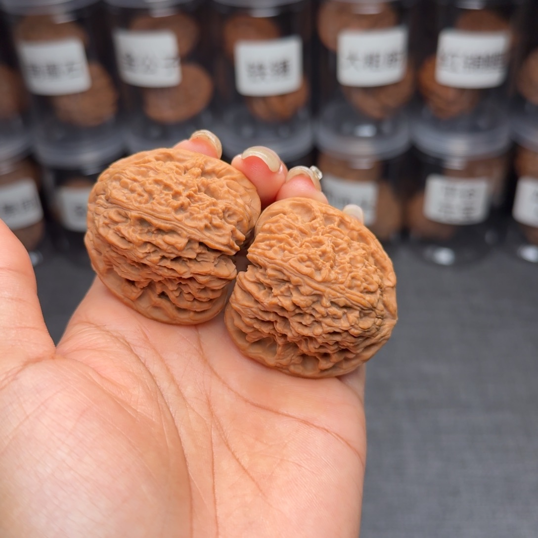 文玩核桃把件高炮南疆