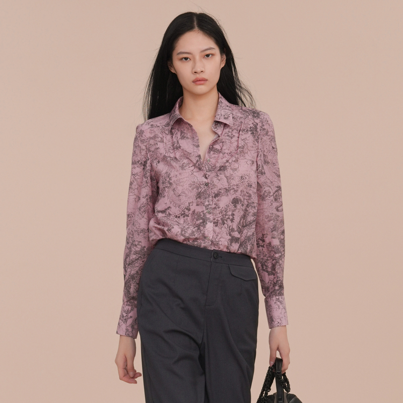 XG雪歌印花衬衫XK121005B497粉色花版通勤显瘦长袖上衣