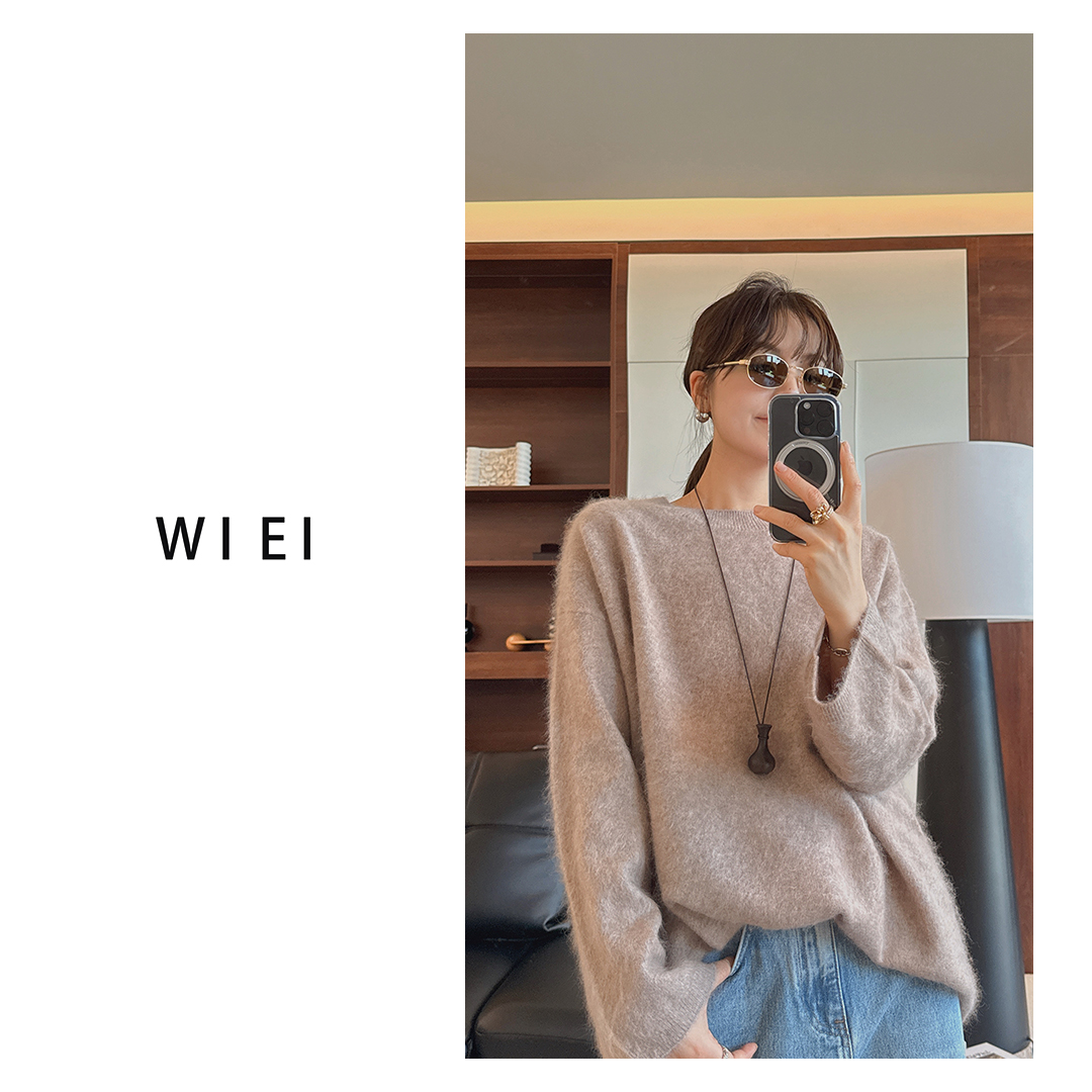 《WI EI》极简松弛羊毛羊绒桑蚕丝*净版圆领针织毛衣 W25209201