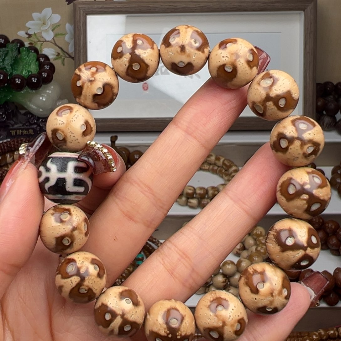 紫金鼠手串卡14半实心熊猫+配饰