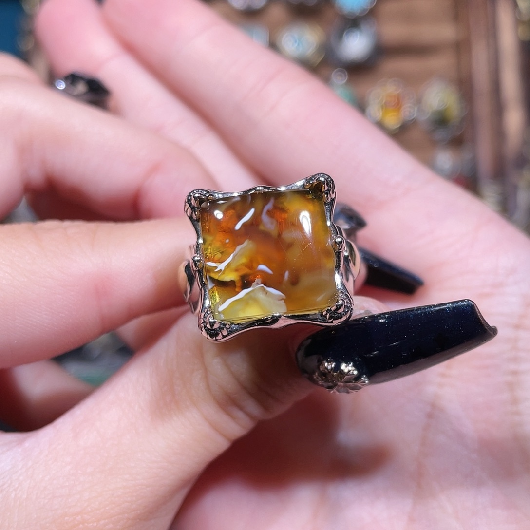 风***光琥珀银S925镶嵌戒指