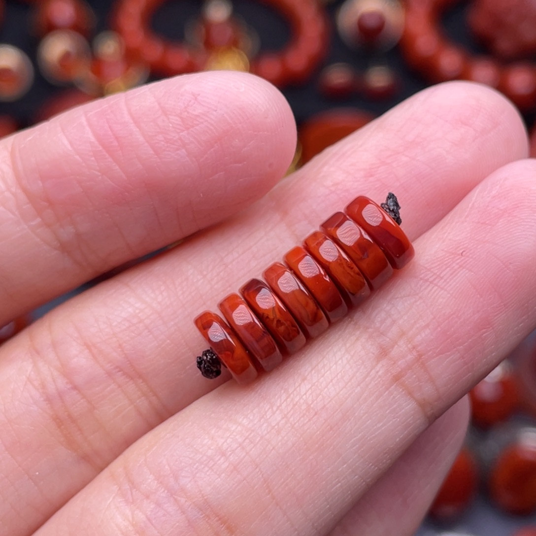 南红玛瑙未镶嵌珠宝奇石隔片7.5mm