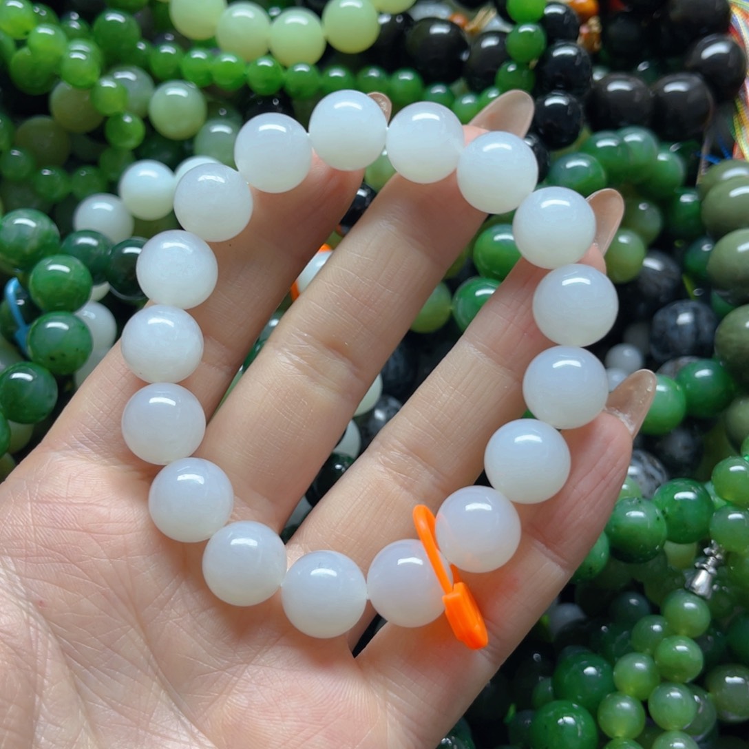 未镶嵌和田玉手串