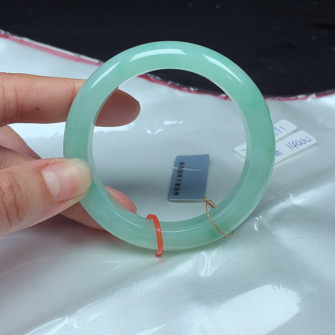 翡翠手镯未镶嵌54圈091