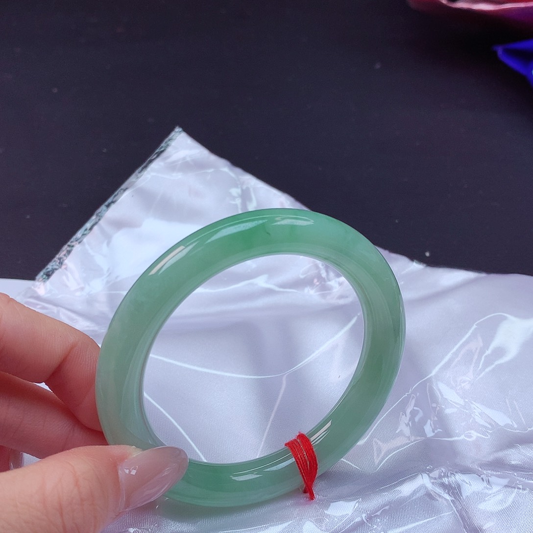 未镶嵌手镯翡翠55