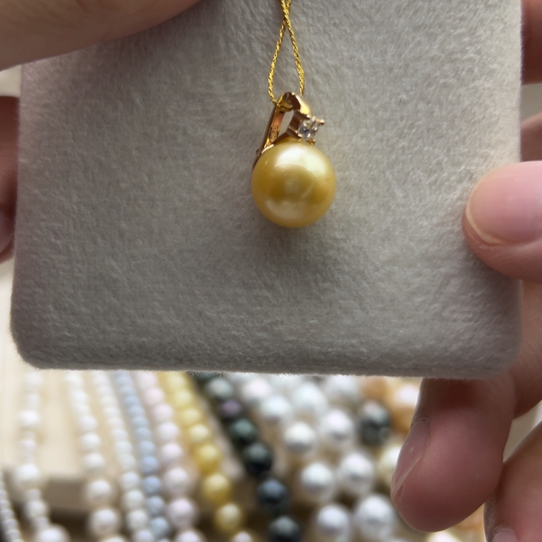 银S925镶嵌吊坠(不含链)海水珍珠10.6mm金珠万能扣