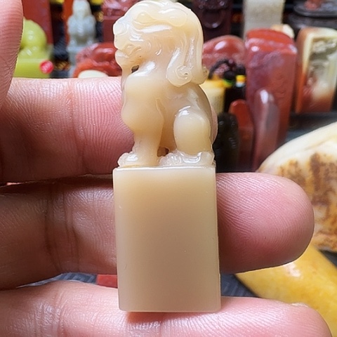 寿山石李紅善伯冻石