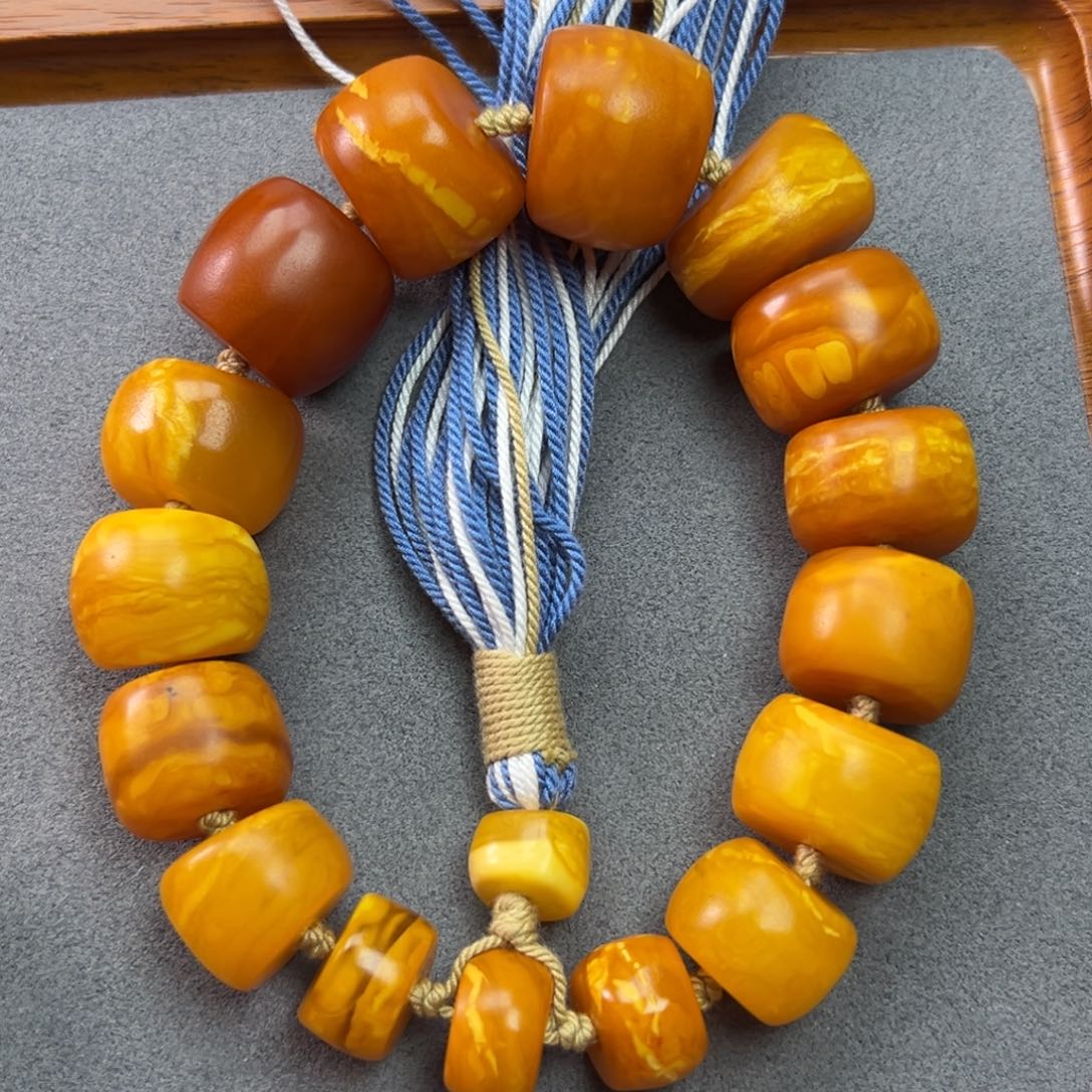 未镶嵌吊坠(不含链)蜜蜡