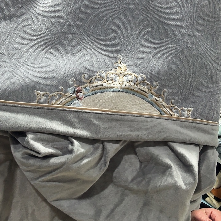 让***零雪尼尔06欧花，灰色90.180.240