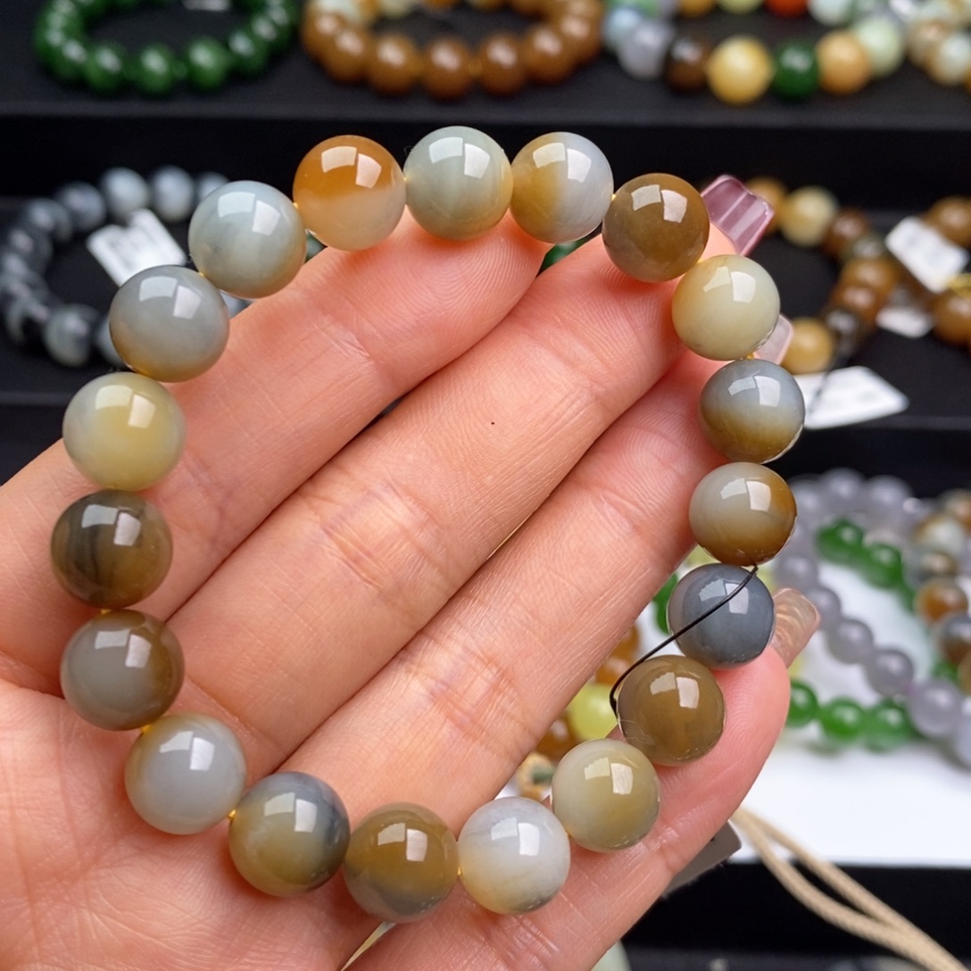 f***d和田玉未镶嵌手串