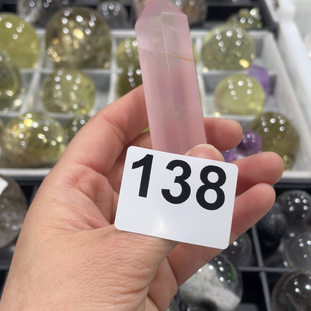 你***了水晶未镶嵌珠宝半成品