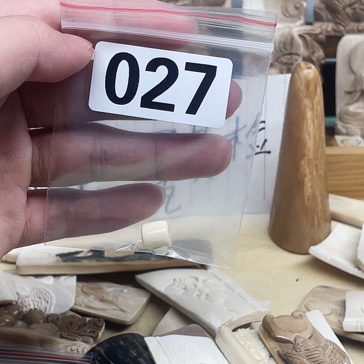 天然猛犸牙雕刻品