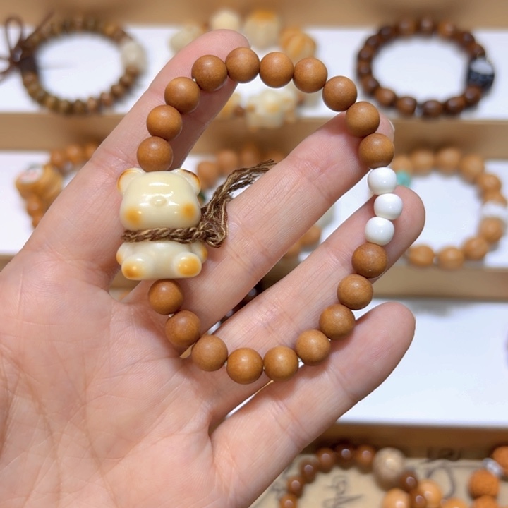 星月菩提手串芭比檀8mm象牙果熊熊