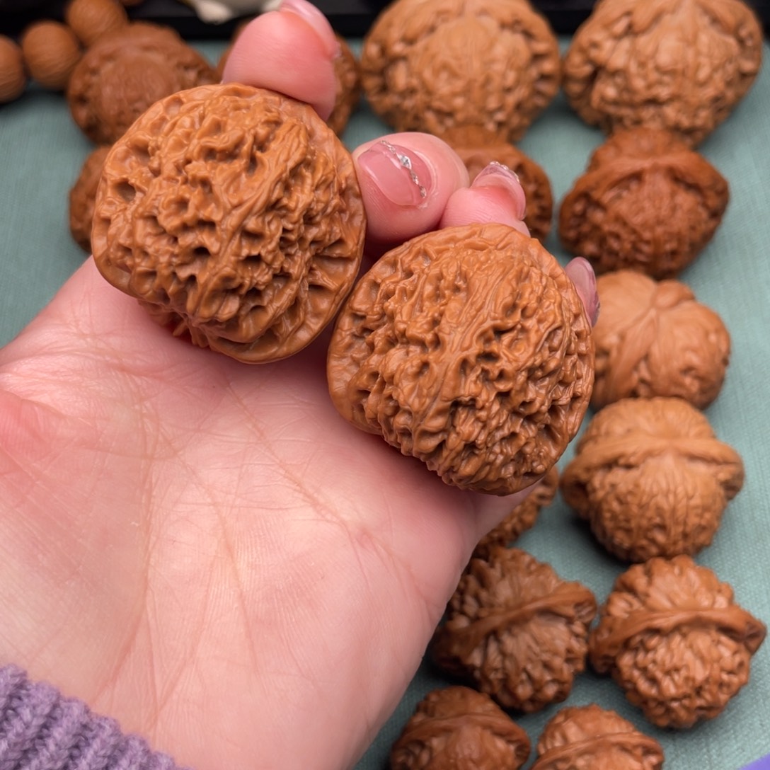 文玩核桃把件全品南疆石38