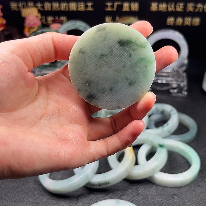 翡翠银S925镶嵌吊坠(赠链)