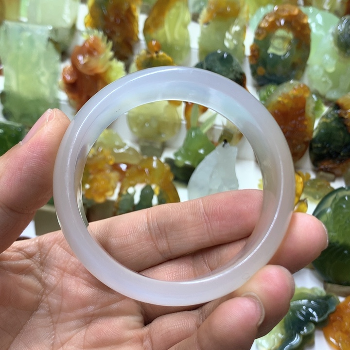 蛇纹石玉珠宝半成品未镶嵌