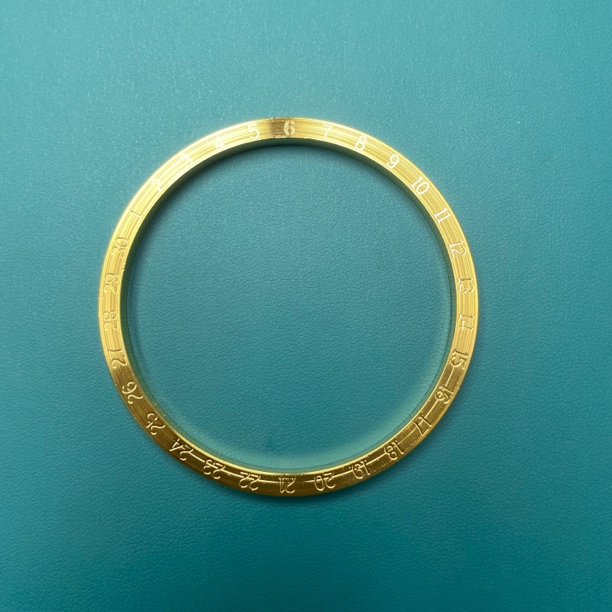    【高定轻奢】收藏级轻奢时尚设计手镯js083