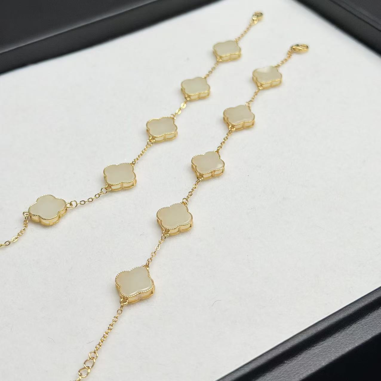 【睿泽赏宝】S925和田玉四叶草手链多样性发一/有瑕11*2 KL0420039