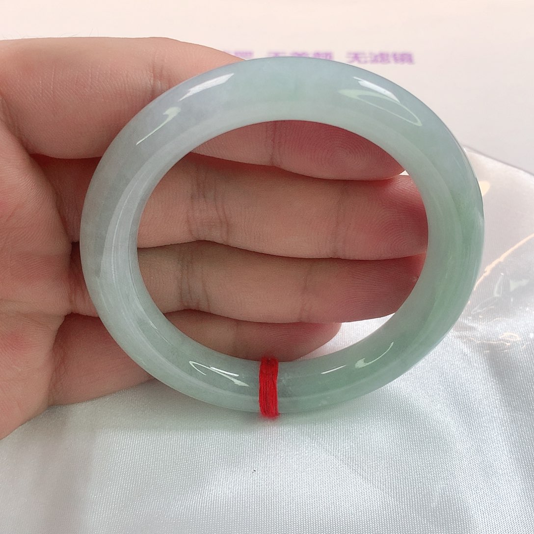 翡翠未镶嵌手镯（圆镯）313号