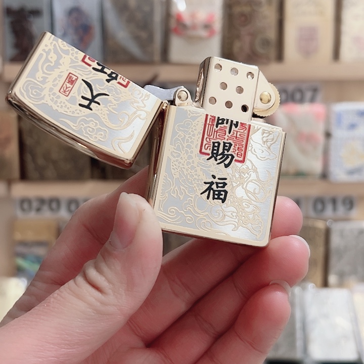 佐罗902黄铜镀金天师外壳+1个四代盾卡机芯