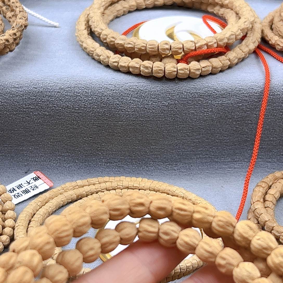 柏香籽/百香籽手串静**飘