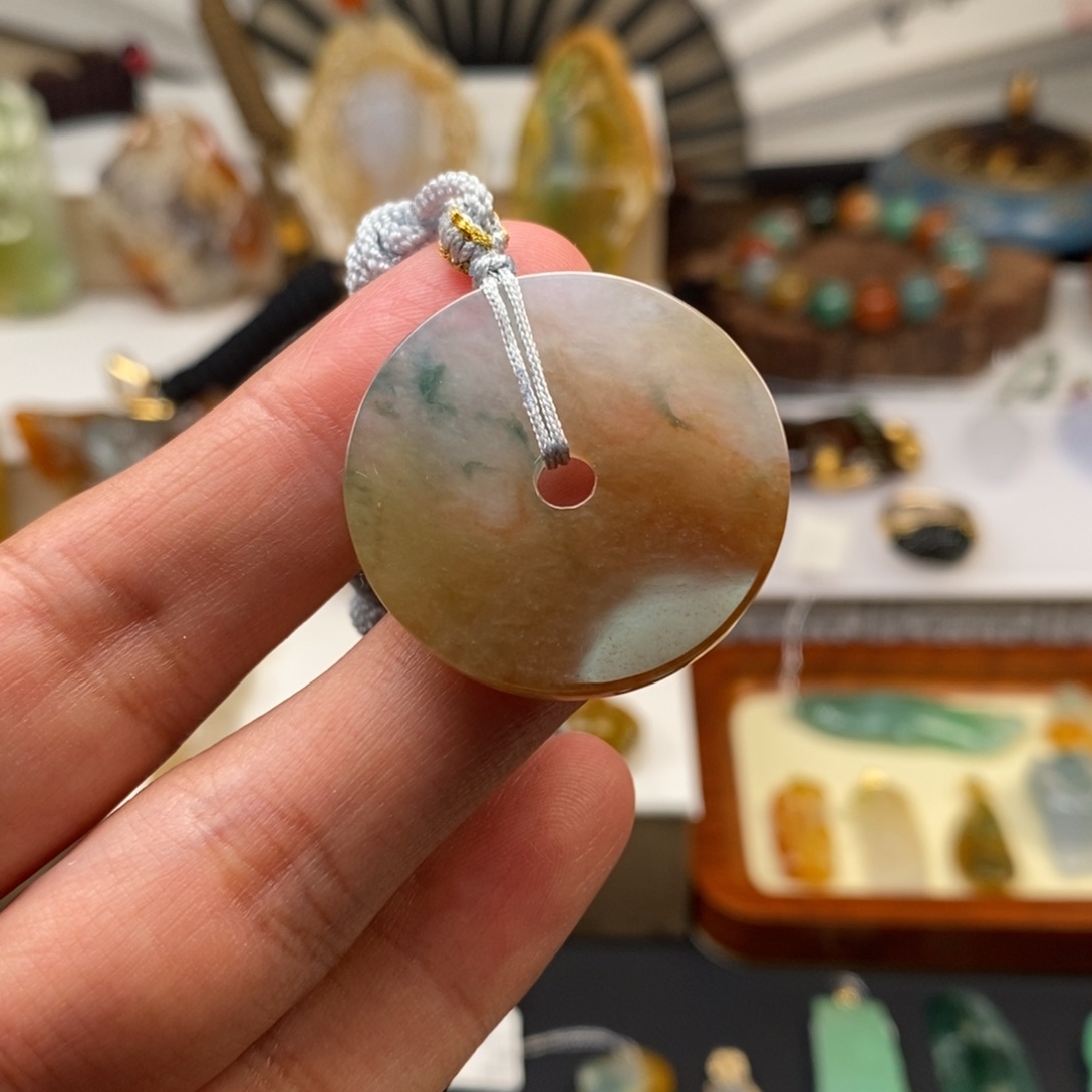 翡翠颈饰未镶嵌缅甸天然翡翠怀古平安扣