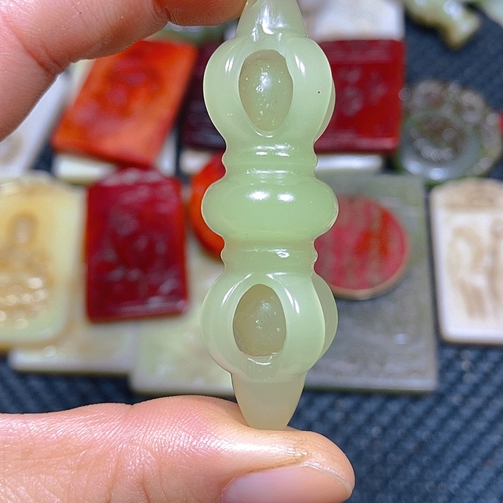 未镶嵌手链和田玉（糖玉）