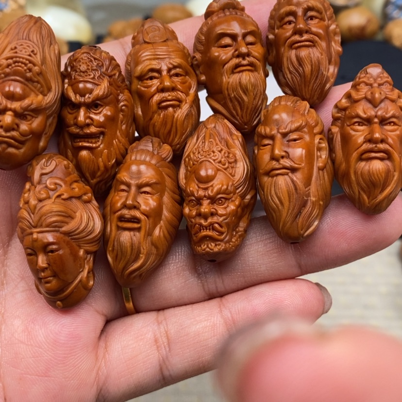 【闪购商品】橄榄核吊坠橄榄手工雕刻工艺