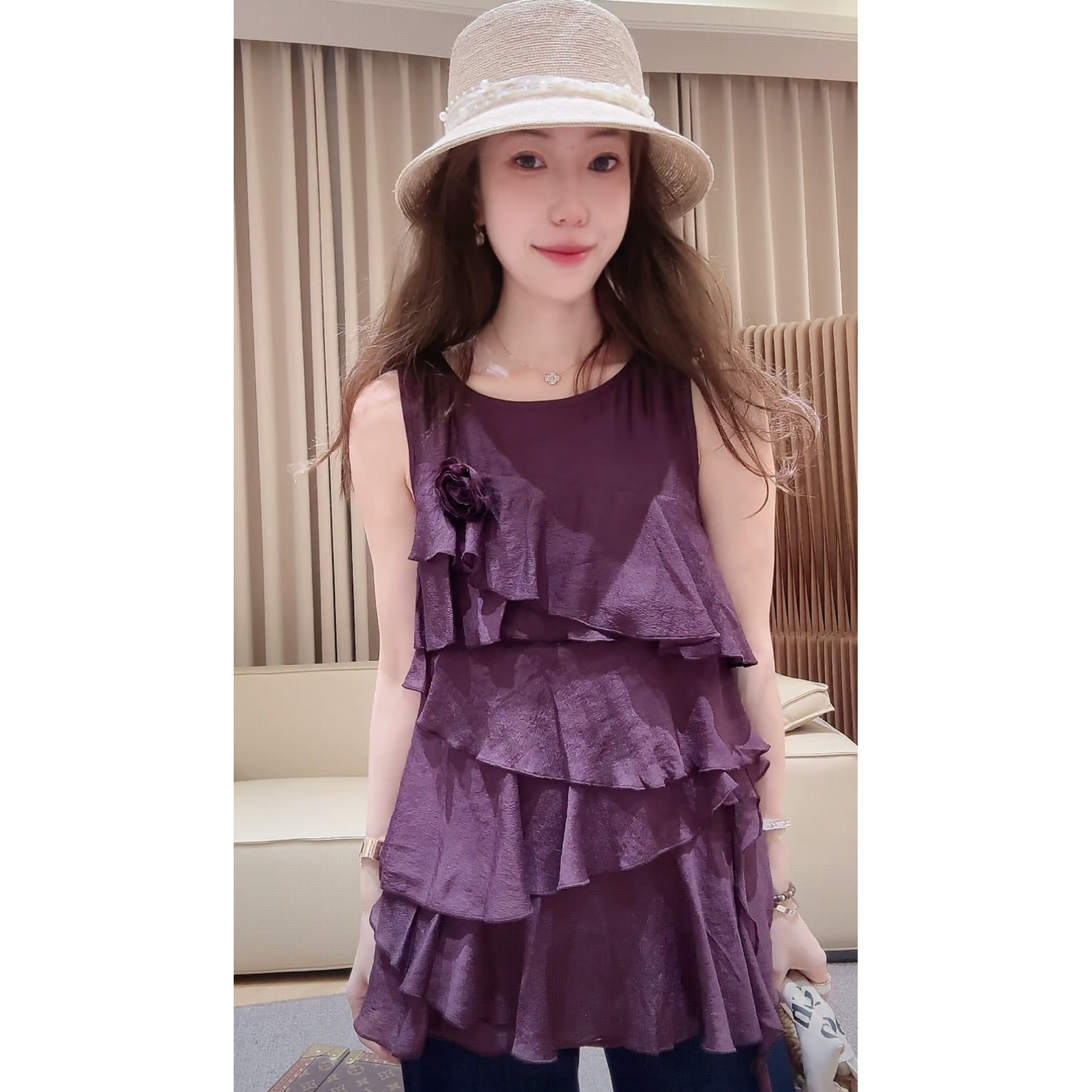 DEDM•STUDIO/小众高级感极简风荷叶边无袖背心上衣2504BX/94064