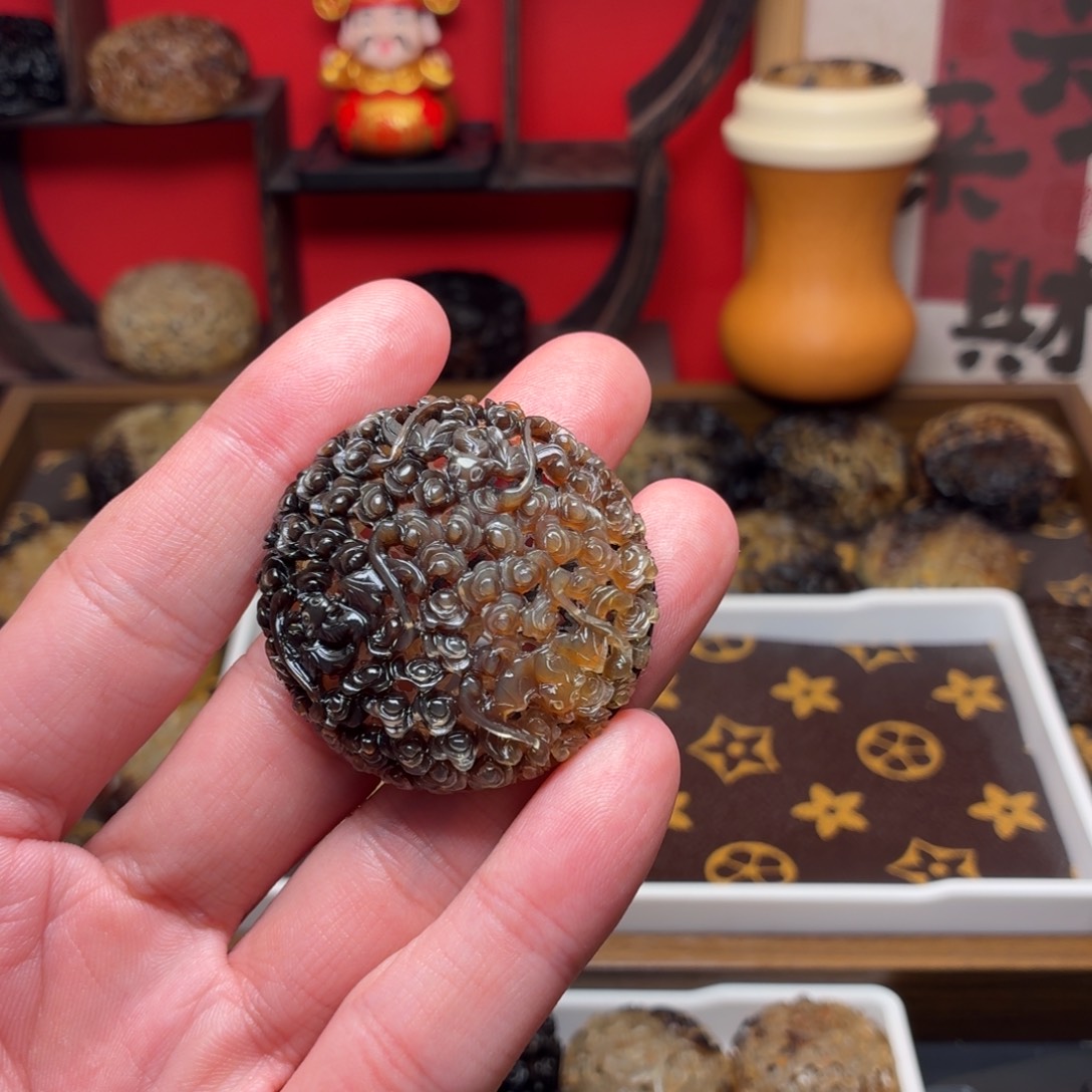 牛角蒙芯直径43.7毫米