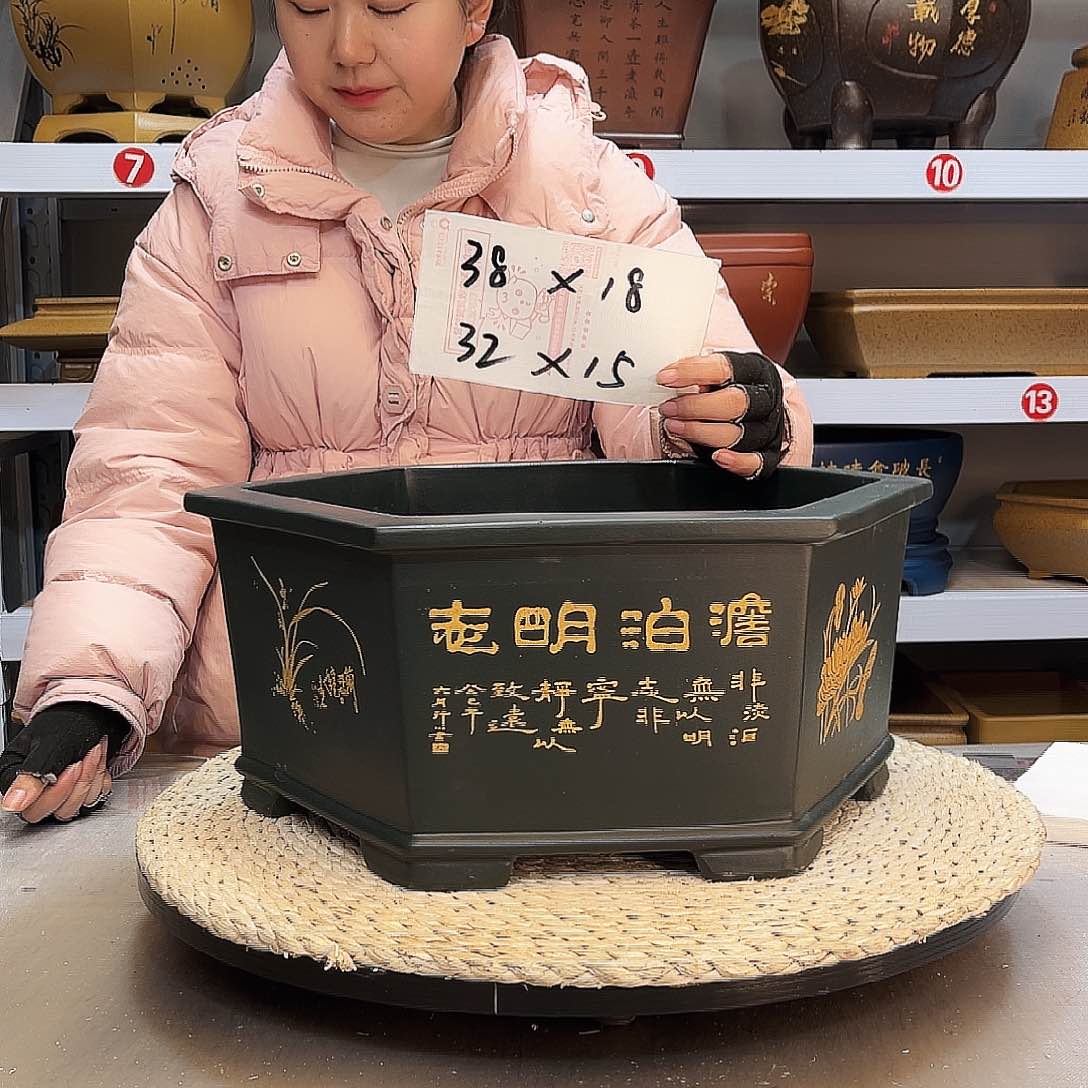 紫砂花盆紫砂花盆