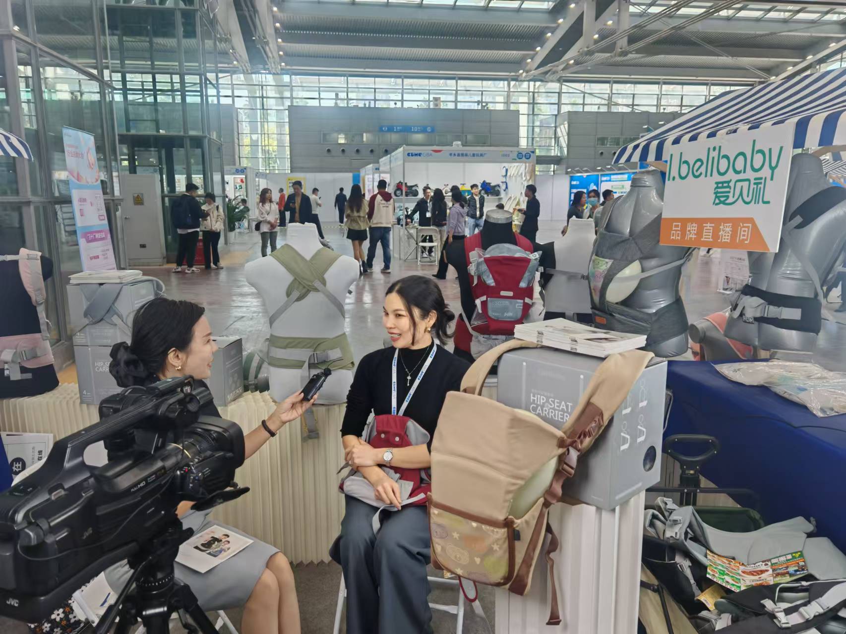 孤品专拍 外贸尾单 腰凳婴儿背带 企业店