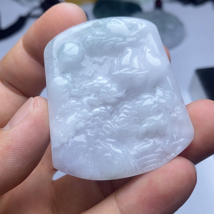 翡翠未镶嵌颈饰翡翠