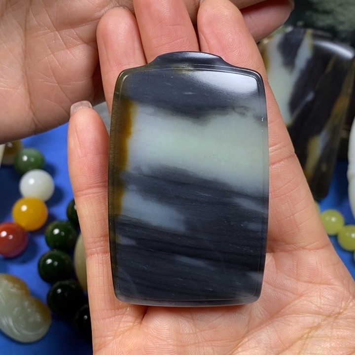 和田玉挂件未镶嵌