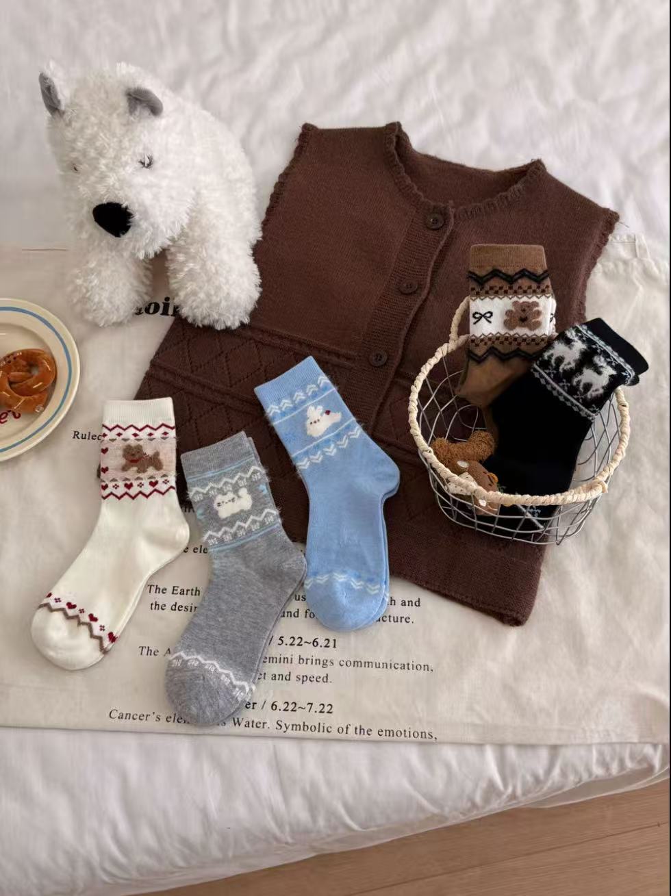 费尔岛羊毛女款秋冬厚款新款爆款加绒加厚中筒羊毛袜